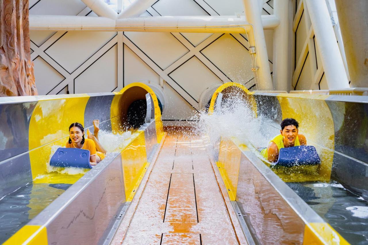 Studio City Hotel Macau Ngoại thất bức ảnh The 2018 slide race